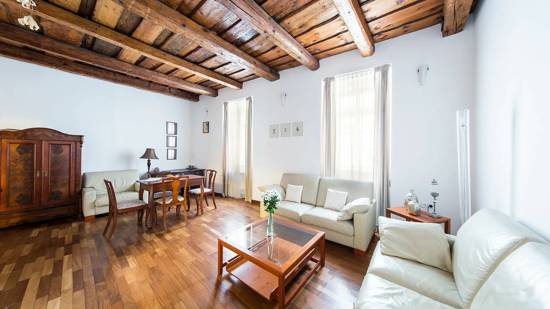 Boris' Apartments Old Town Square 프라하 0*,