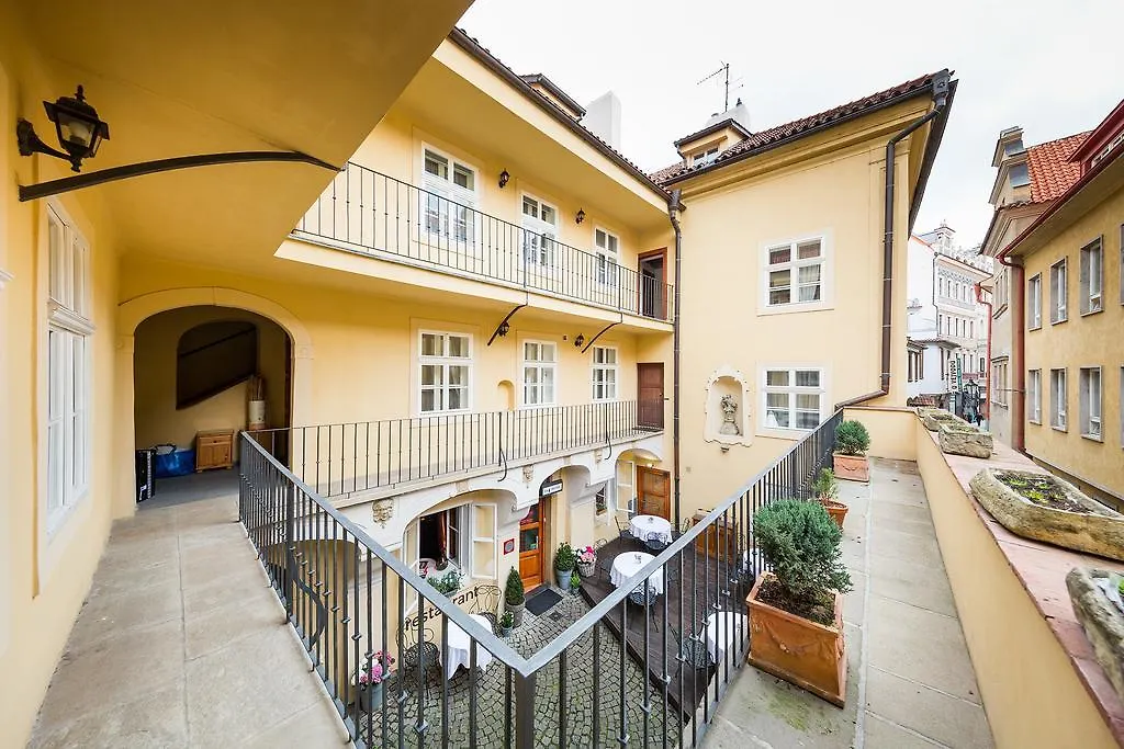 Boris' Apartments Old Town Square 0*, Prag Tschechische Republik